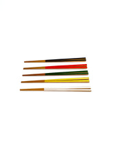 Load image into Gallery viewer, Japanese Bamboo Chopsticks - 煤竹彩り角箸