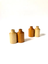 Load image into Gallery viewer, Japanese Handcrafted Wooden Miniature Vase Castor Aralia Tree- 栓のチビ輪挿し