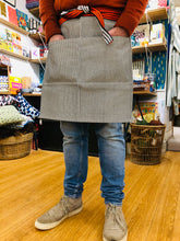 Load image into Gallery viewer, Japanese Traditional Sashiko Maekake Apron - 刺し子前掛け