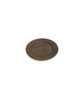 Load image into Gallery viewer, Japanese Handcrafted Wooden Iron Dyed Rim Plate Cherry 18cm -  染めリムプレート