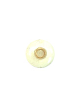 Load image into Gallery viewer, Japanese Ceramic Flower Plate 15cm - 粉引5寸花皿
