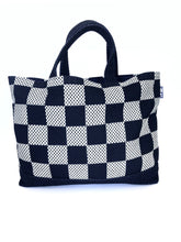 Load image into Gallery viewer, Indigo dyed Japanese Traditional Sashiko Tote Bag - 藍染め刺し子トート