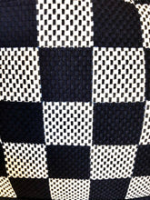 Load image into Gallery viewer, Indigo dyed Japanese Traditional Sashiko Tote Bag - 藍染め刺し子トート