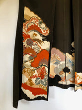 Load image into Gallery viewer, Vintage Japanese Silk Handmade Kimono Jacket - ヴィンテージ着物ジャケット