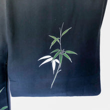 Load image into Gallery viewer, Vintage Japanese Silk Kimono Haori Jacket - ヴィンテージ羽織