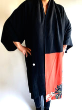 Load image into Gallery viewer, Vintage Japanese Silk Handmade Kimono Jacket - ヴィンテージ着物ジャケット