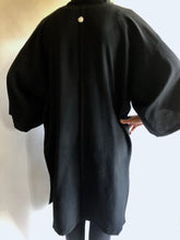 Load image into Gallery viewer, Vintage Japanese Silk Handmade Kimono Jacket - ヴィンテージ着物ジャケット
