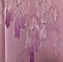 Load image into Gallery viewer, Vintage Japanese Silk Kimono Michiyuki Jacket - ヴィンテージ道行き