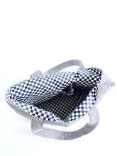 Load image into Gallery viewer, Japanese Traditional Sashiko Tote Bag - 刺し子トート大