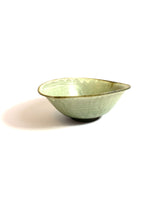 Load image into Gallery viewer, Japanese Ceramic Ash Glazed Oval Bowl - 彩色灰釉楕円鉢