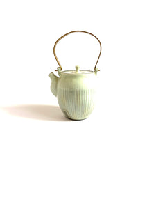 Japanese Ceramic Dobin Tea Pot Shinogi - 粉引土瓶鎬文