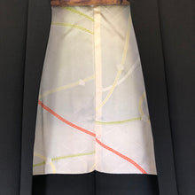 Load image into Gallery viewer, Vintage Japanese Silk Kimono Haori Jacket - ヴィンテージ羽織